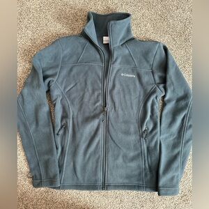 Women’s Columbia fleece zip up jacket